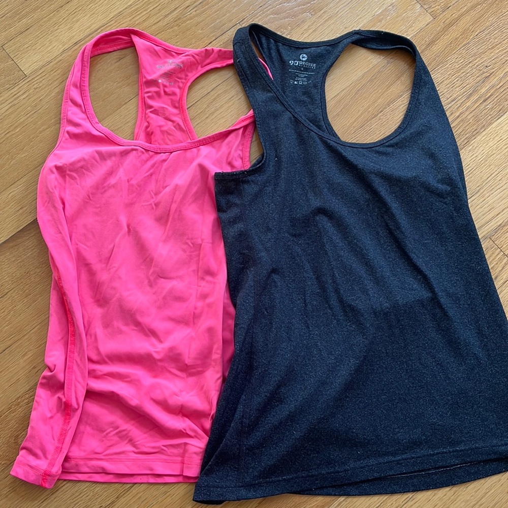90 degree tank tops size medium